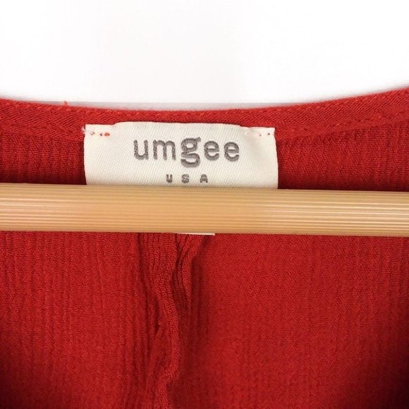 Umgee Red Lace Panels Wide Flare Sleeves Blouse - Picture 7 of 8